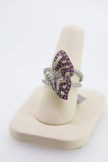 18K White Gold Butterfly Ring